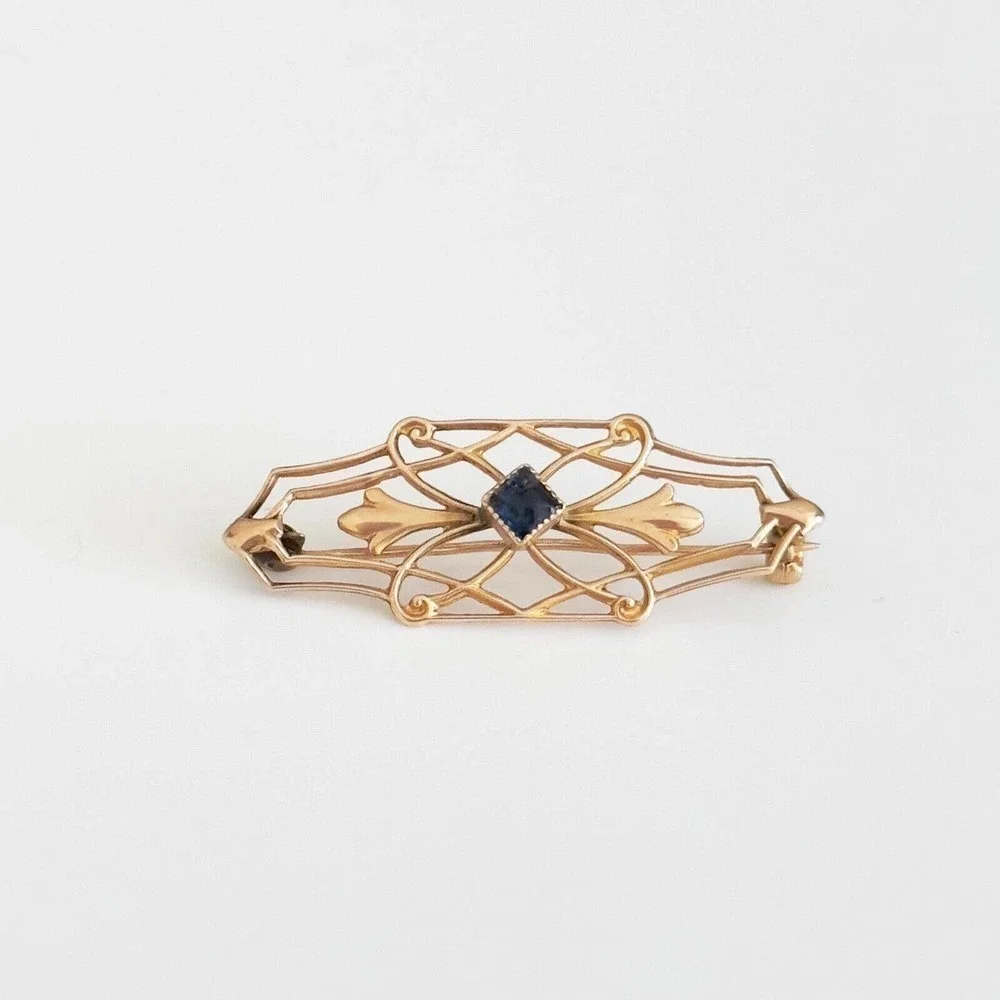 Vintage 10K Yellow Gold Blue Stone Small Brooch Pin